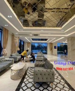 Gương dán trần trang trí