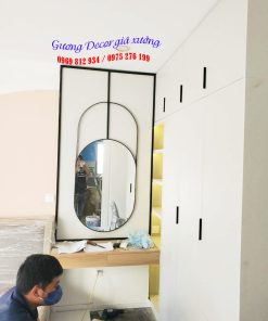 Gương viền thép nghệ thuật bàn phấn